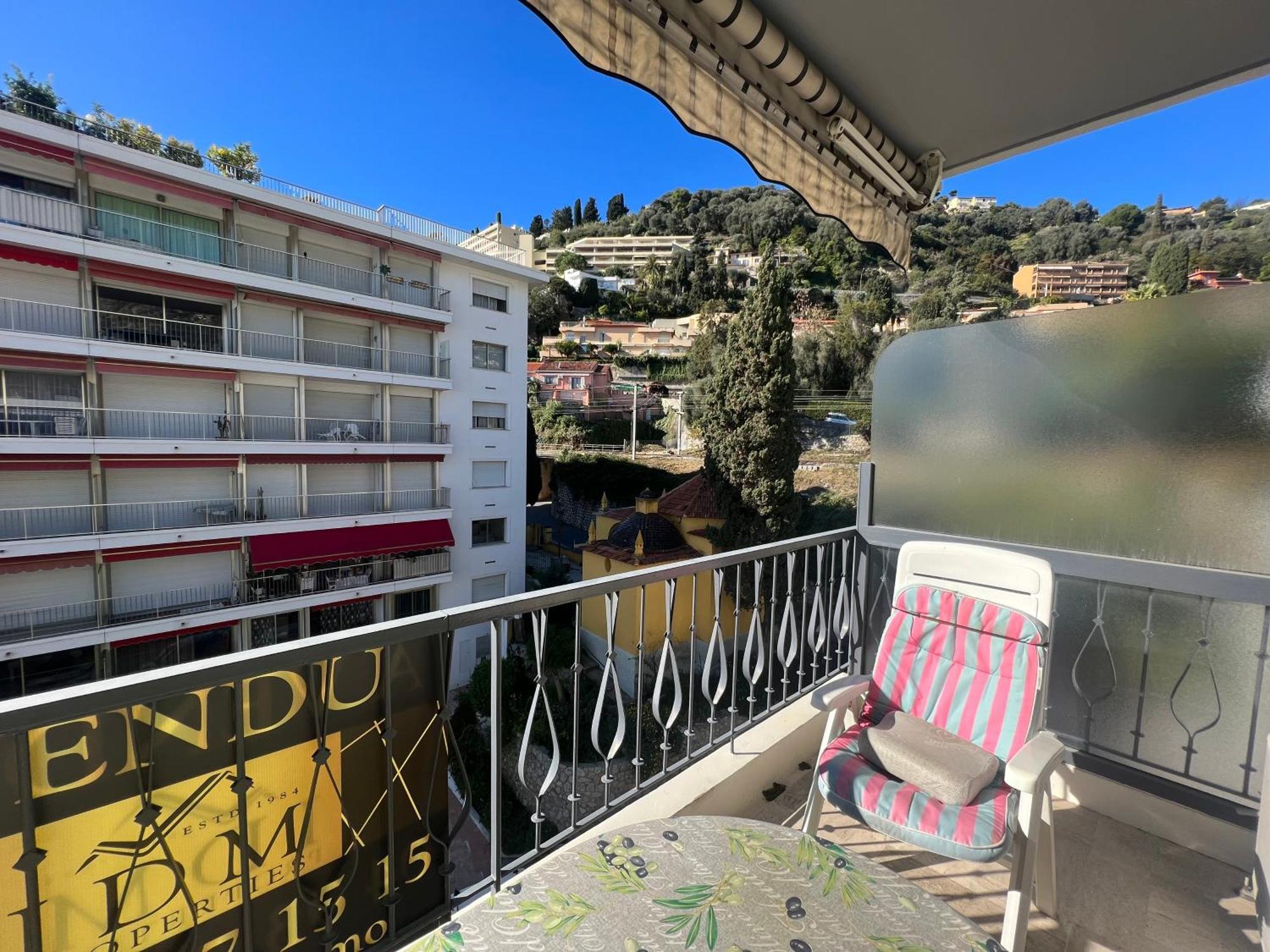 Residence Mona Lisa Bord De Mer 芒通 外观 照片