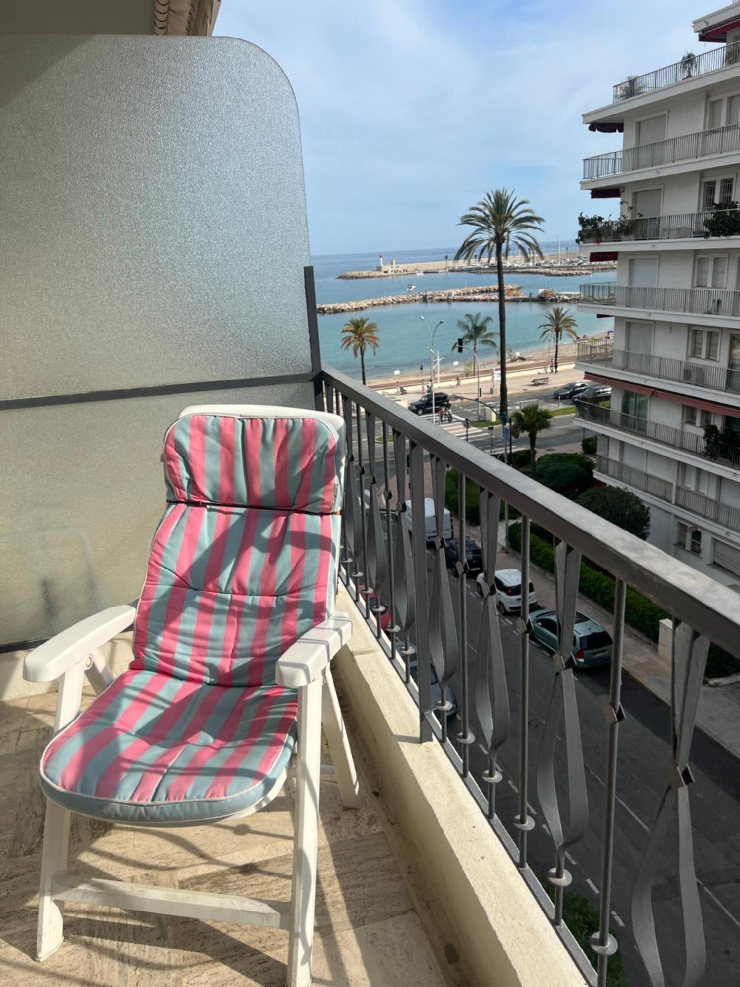Residence Mona Lisa Bord De Mer 芒通 外观 照片